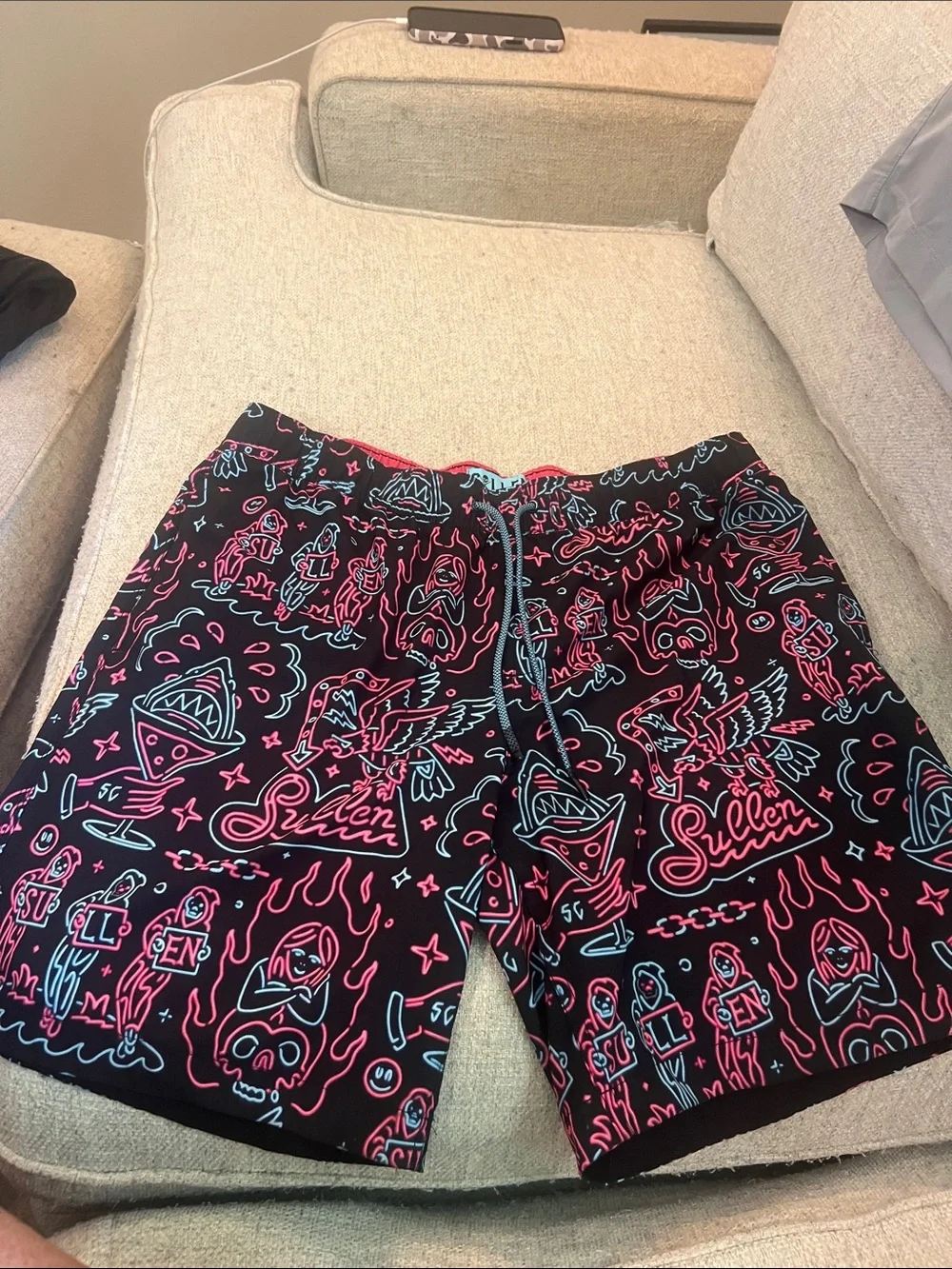 Black Men's Graphic Swim Board Shorts with Pink & Light Blue Print